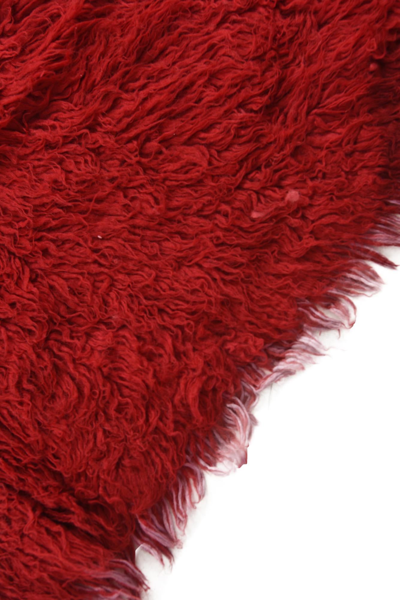 5' 4 x 8' Hand Knotted Moroccan Wool Rug
