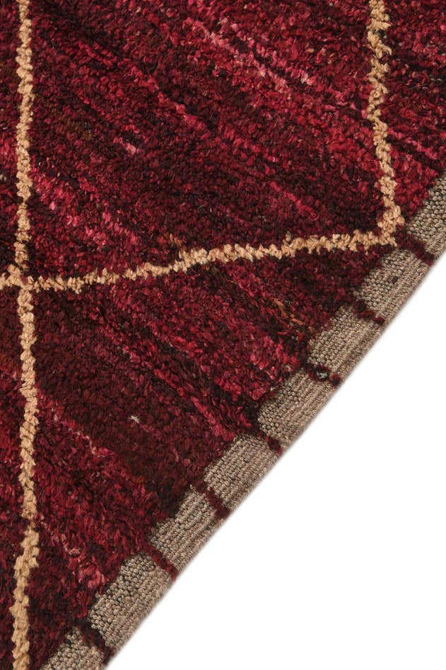 Detail image of 4' 1 x 6' 3 Hand Knotted Moroccan Wool Rug