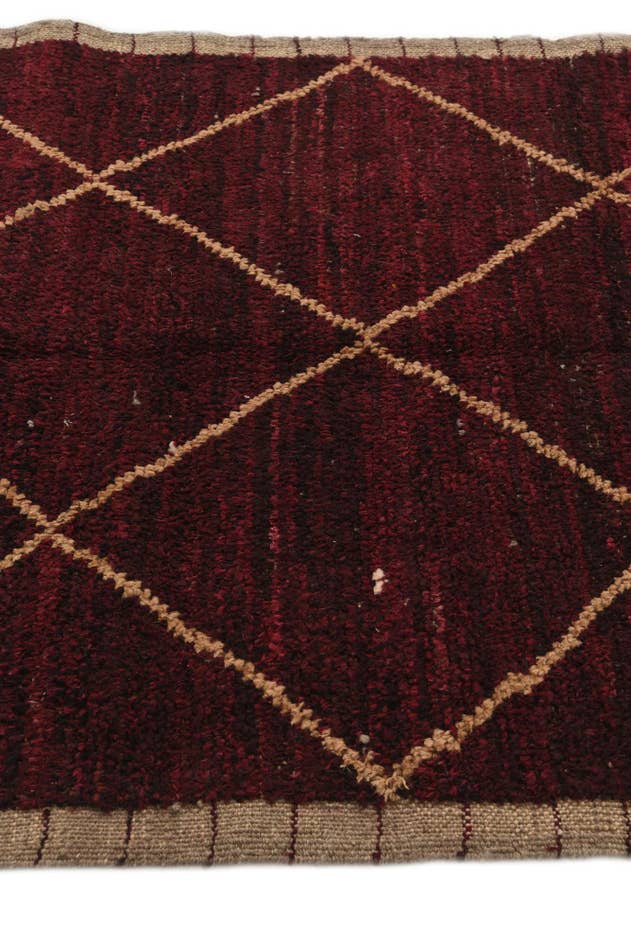 Detail image of 4' x 6' 7 Hand Knotted Moroccan Wool Rug