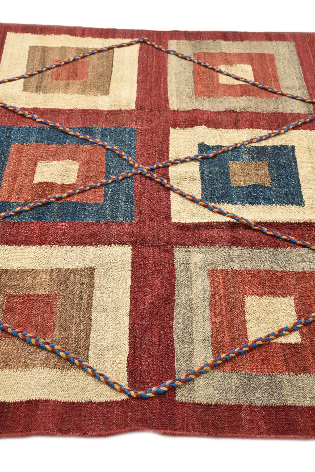 4' 9 x 6' 6 Hand Knotted Moroccan Wool Rug