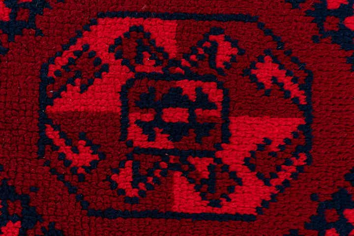 2' 7 x 4' 4 Hand Knotted Moroccan Wool Rug