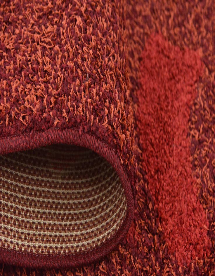 Detail image of 2' 7 x 5' Multi-Tone Shag Rug