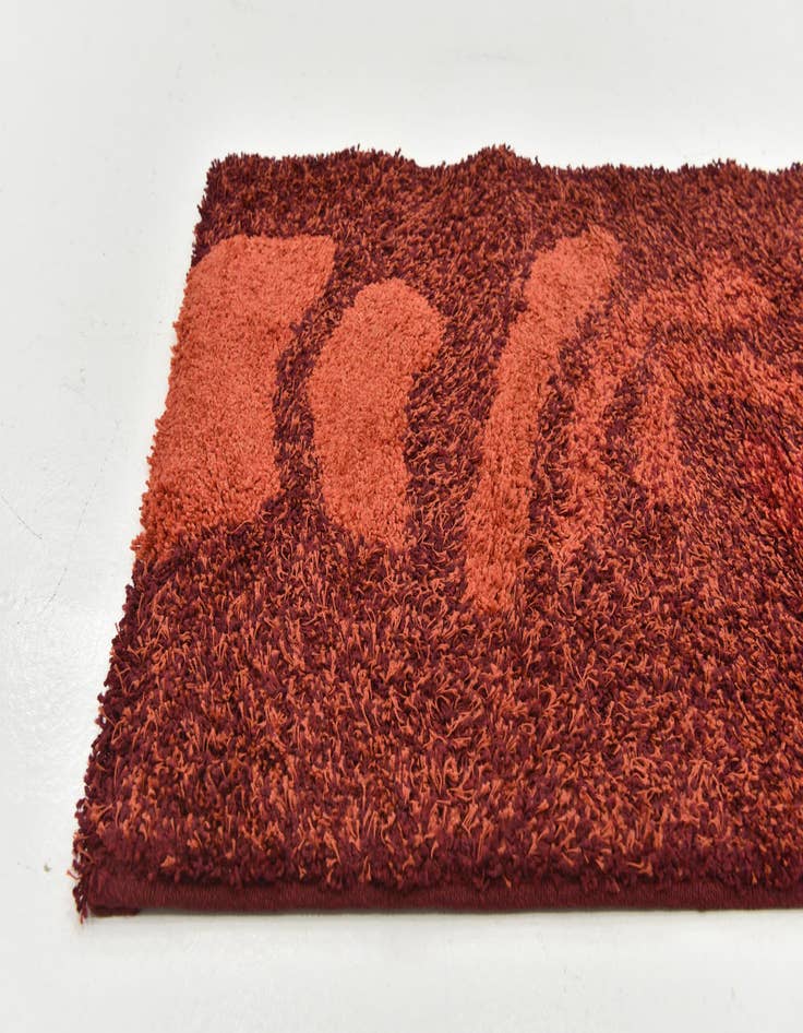 Detail image of 2' 7 x 5' Multi-Tone Shag Rug