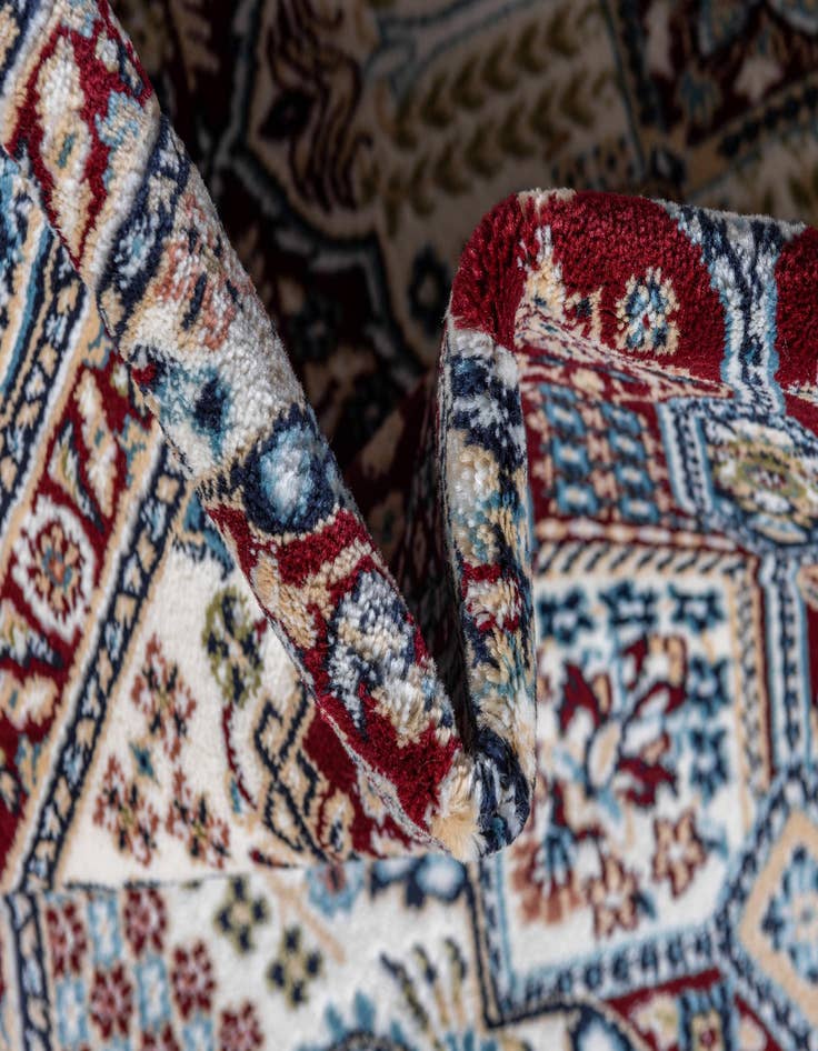 Detail image of 13' x 19' 8 Nain Design Rug