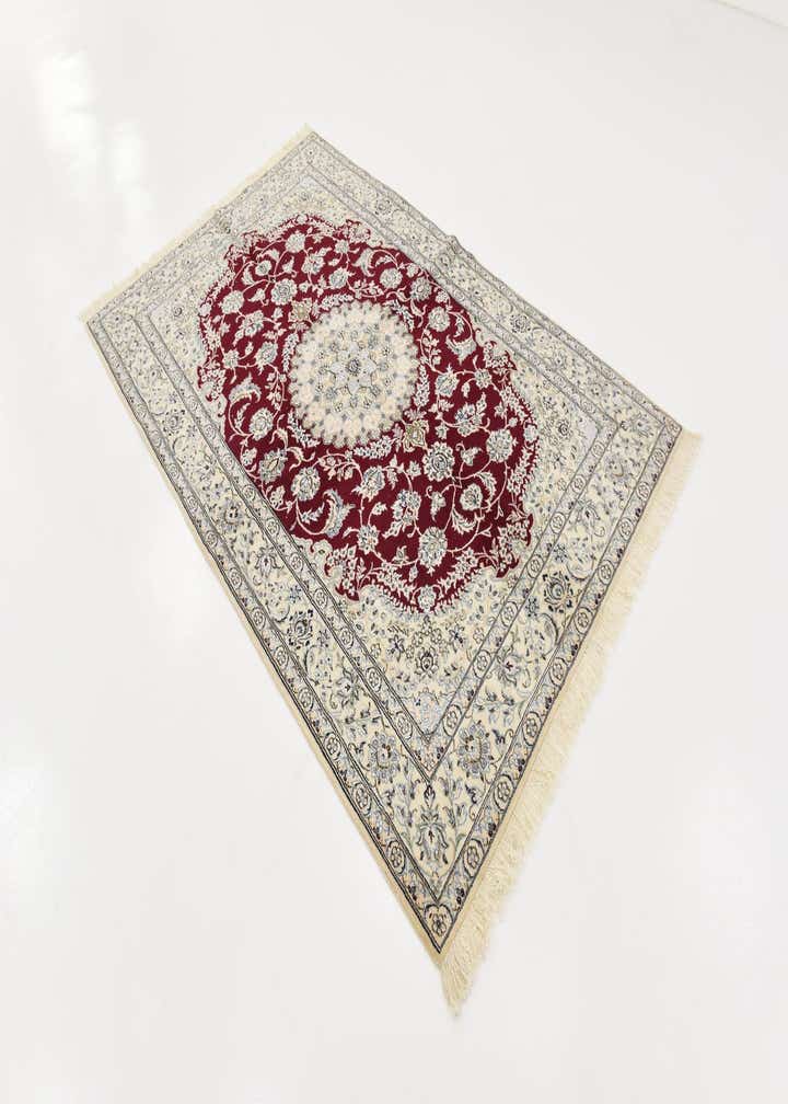 5' 2 x 8' 2 Hand Knotted Nain Persian Rug