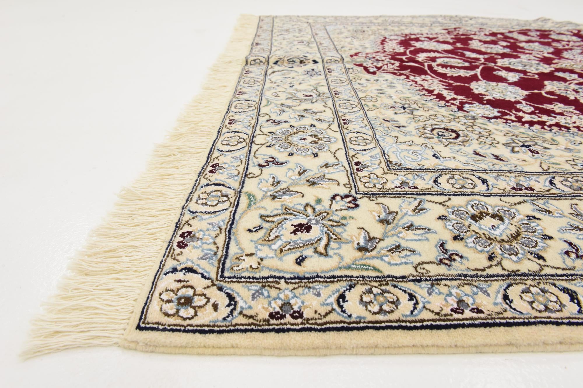 5' 2 x 8' 2 Hand Knotted Nain Persian Rug