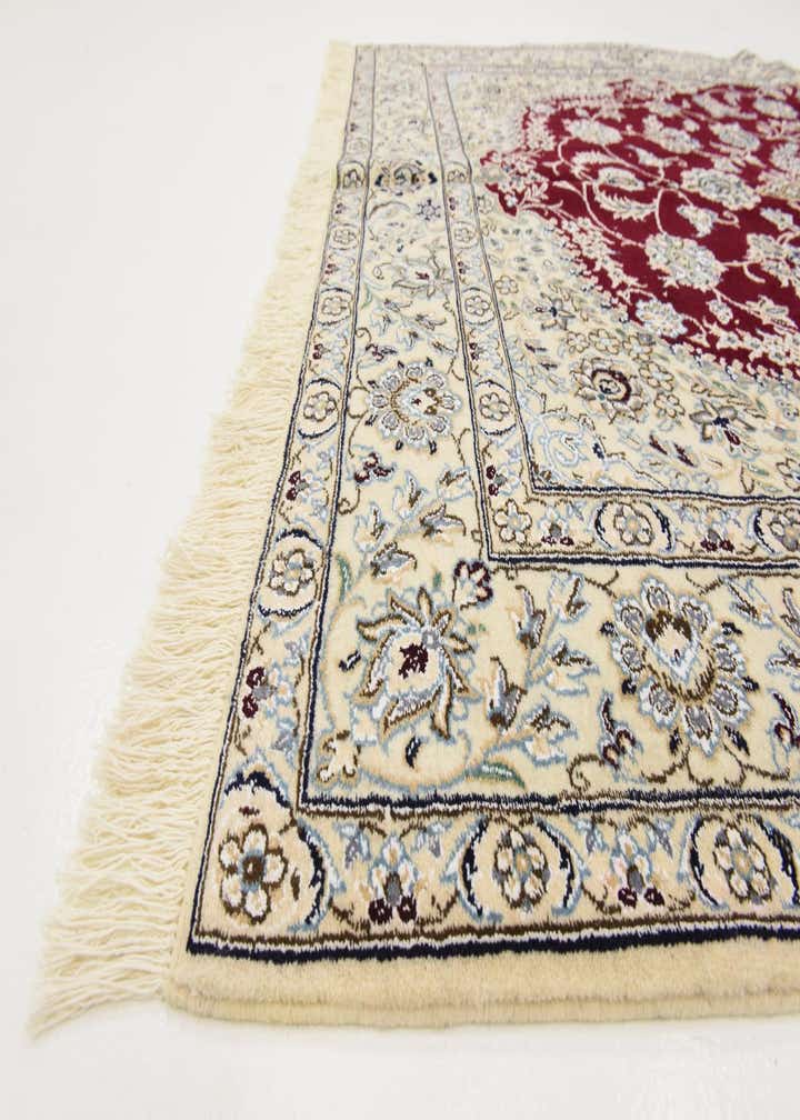 5' 2 x 8' 2 Hand Knotted Nain Persian Rug