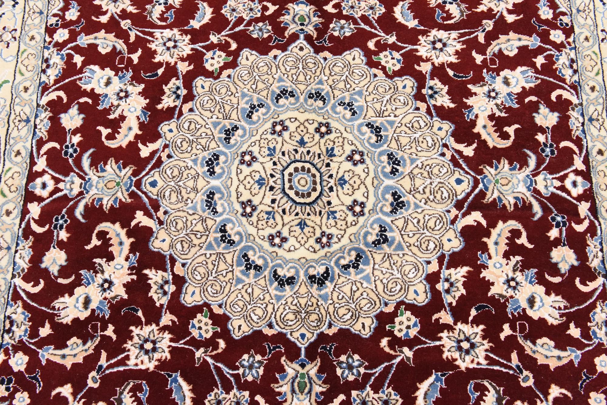 5' 1 x 7' 9 Hand Knotted Nain Persian Rug