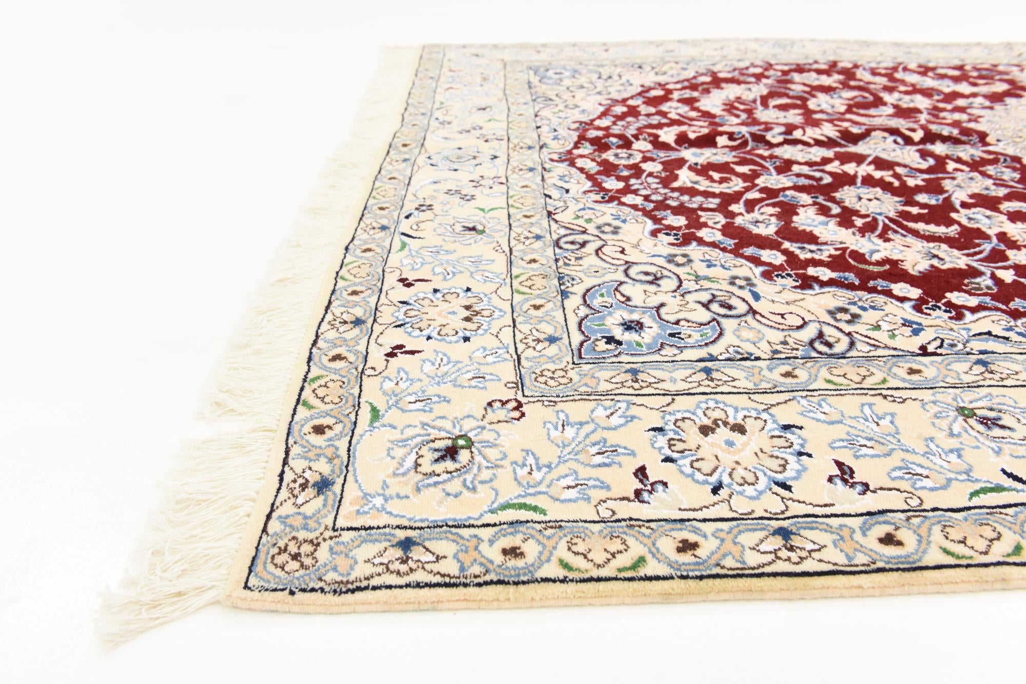 5' 1 x 7' 9 Hand Knotted Nain Persian Rug