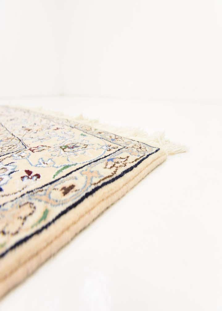 5' 1 x 7' 9 Hand Knotted Nain Persian Rug