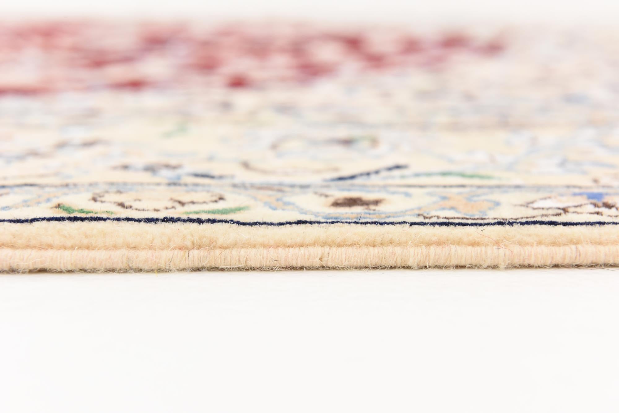 5' 1 x 7' 9 Hand Knotted Nain Persian Rug