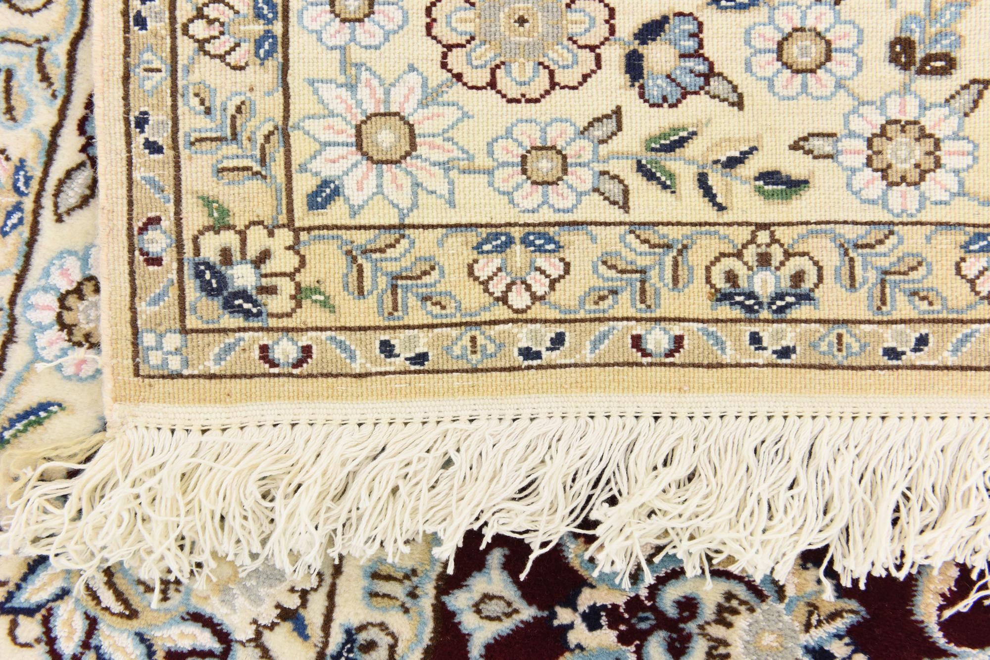 5' 2 x 7' 10 Hand Knotted Nain Persian Rug