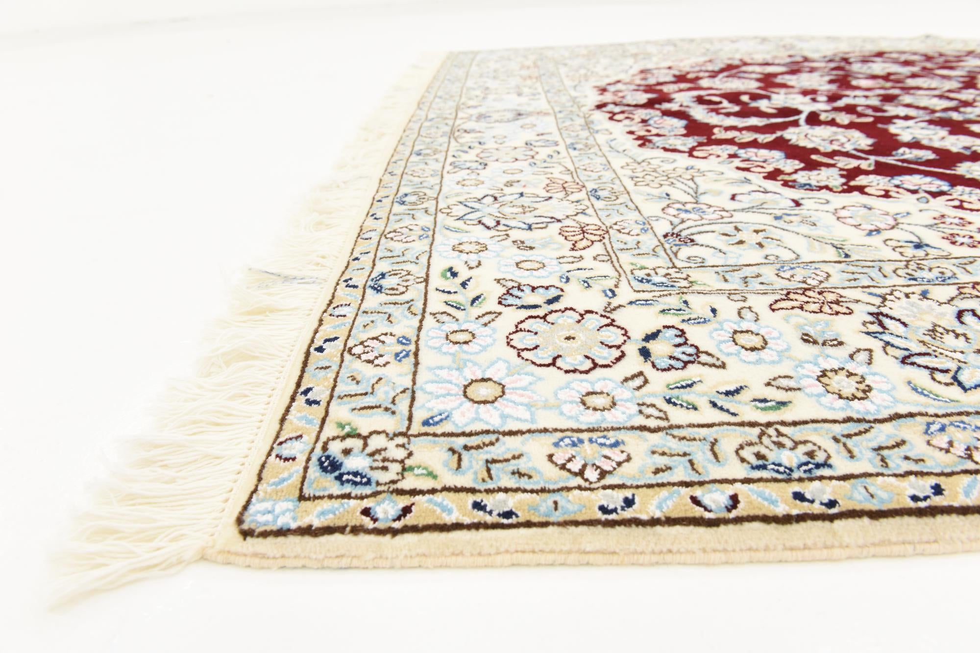 5' 2 x 7' 10 Hand Knotted Nain Persian Rug