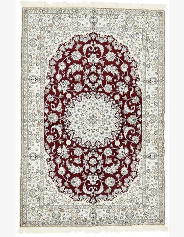 5' 2 x 7' 10 Hand Knotted Nain Persian Rug