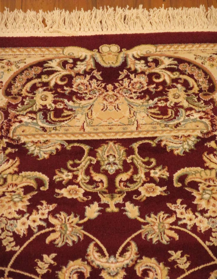 Detail image of 6' 6 x 10' Neda Rug
