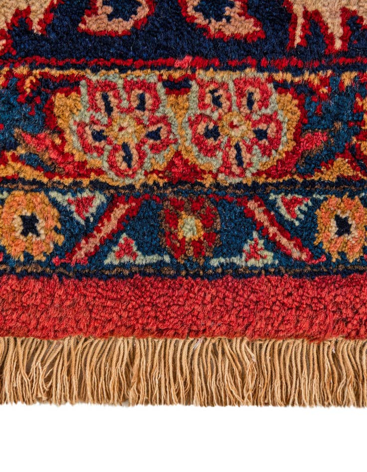Detail image of 8' 2 x 10' 1  Hand Knotted Sarough Oriental Wool Rug