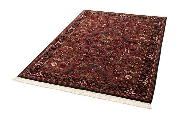 4' 7 x 6' 6 Hand Knotted Shahrbaft Wool Rug