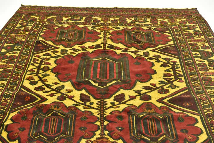 6' 10 x 9' 2 Hand Knotted Sumak Wool Rug