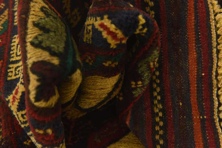 3' x 4' 10 Hand Knotted Sumak Wool Rug