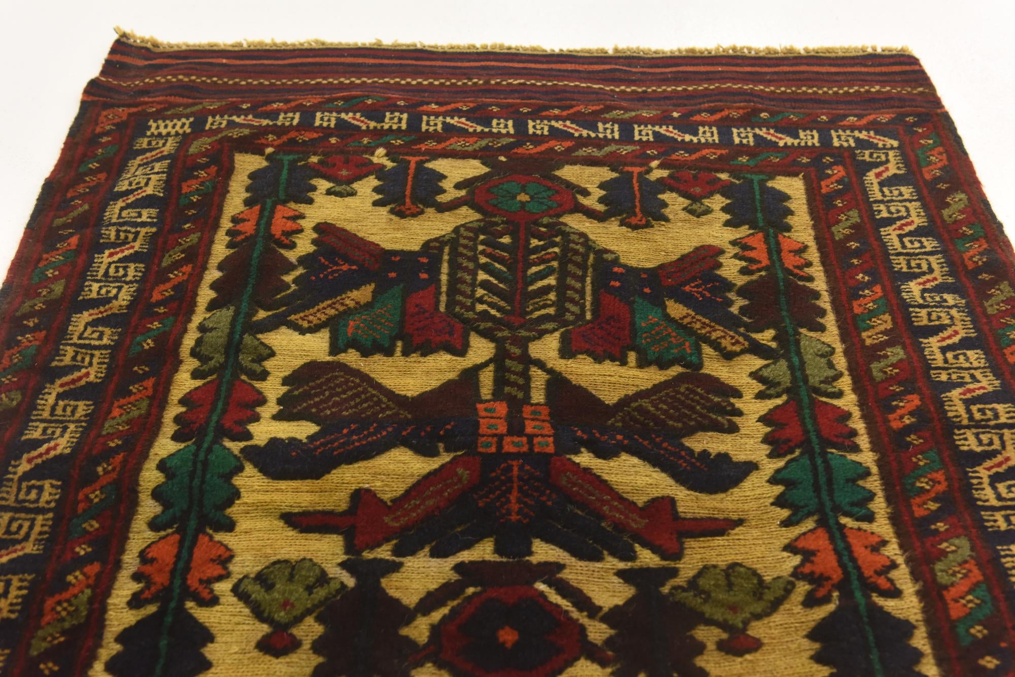 3' x 4' 10 Hand Knotted Sumak Wool Rug