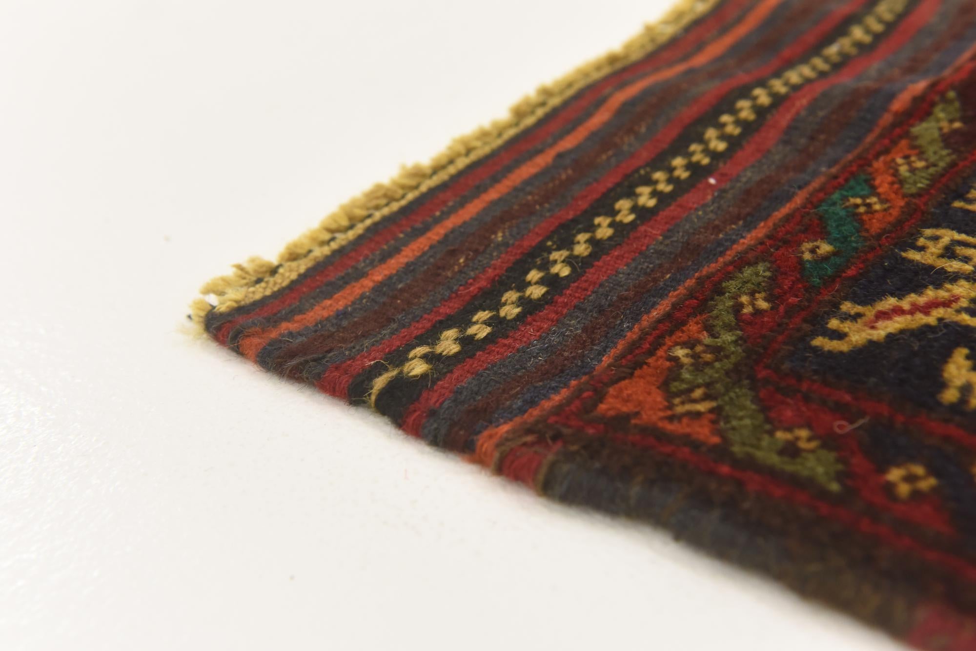 3' x 4' 10 Hand Knotted Sumak Wool Rug