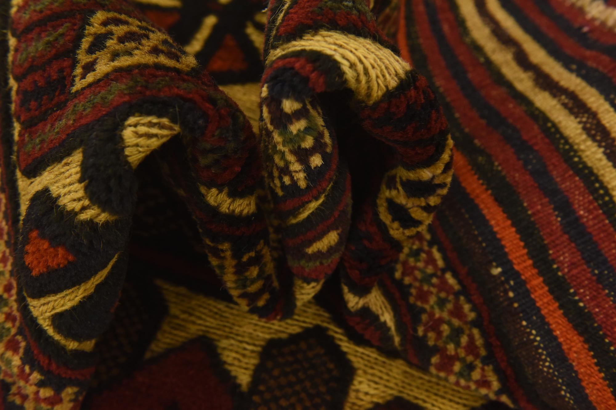 4' 2 x 6' 4 Hand Knotted Sumak Wool Rug
