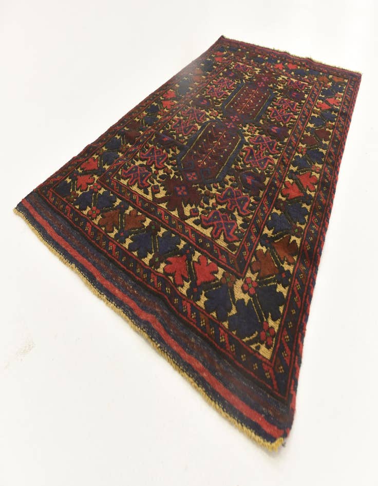 Detail image of 2' 10 x 4' 8  Hand Knotted Sumak Wool Rug