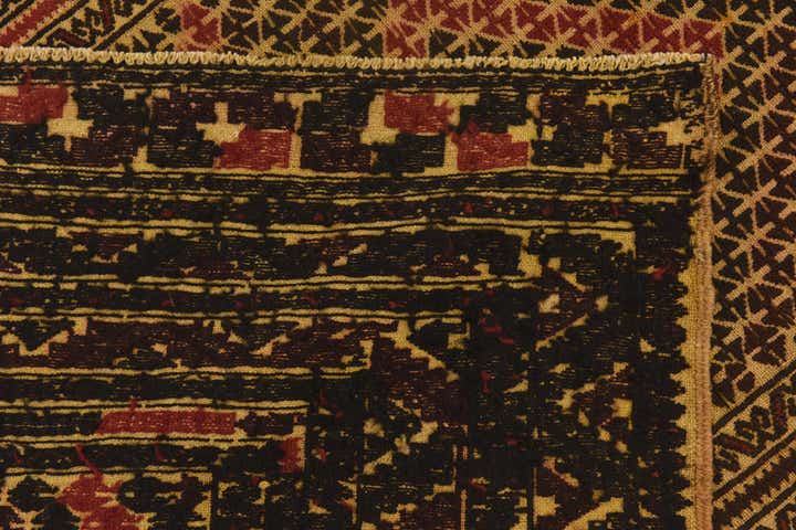 3' 9 x 6' 3 Hand Knotted Sumak Wool Rug