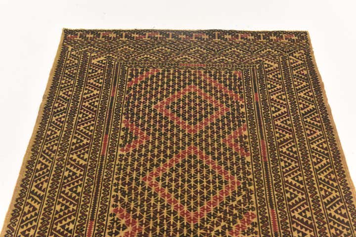 3' 9 x 6' 3 Hand Knotted Sumak Wool Rug