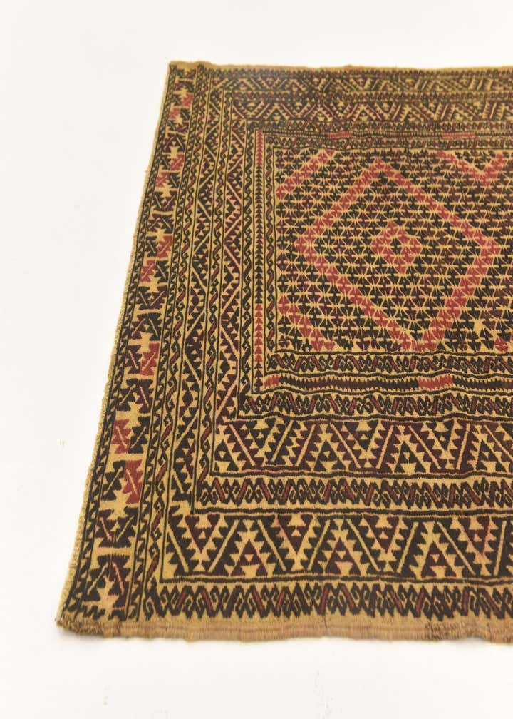 3' 9 x 6' 3 Hand Knotted Sumak Wool Rug