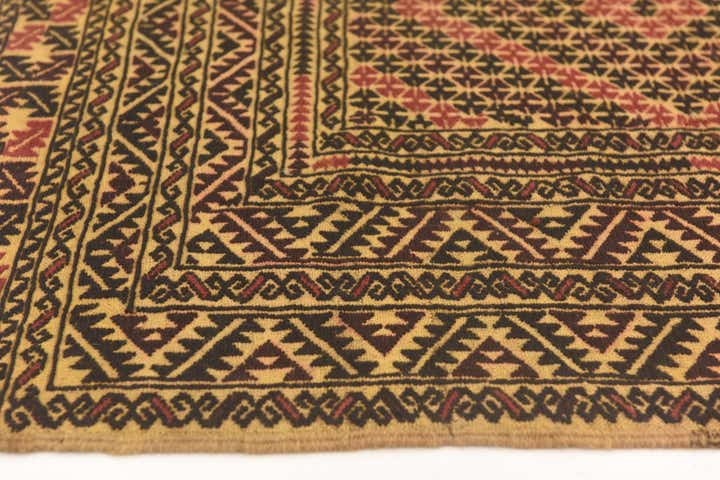 3' 9 x 6' 3 Hand Knotted Sumak Wool Rug