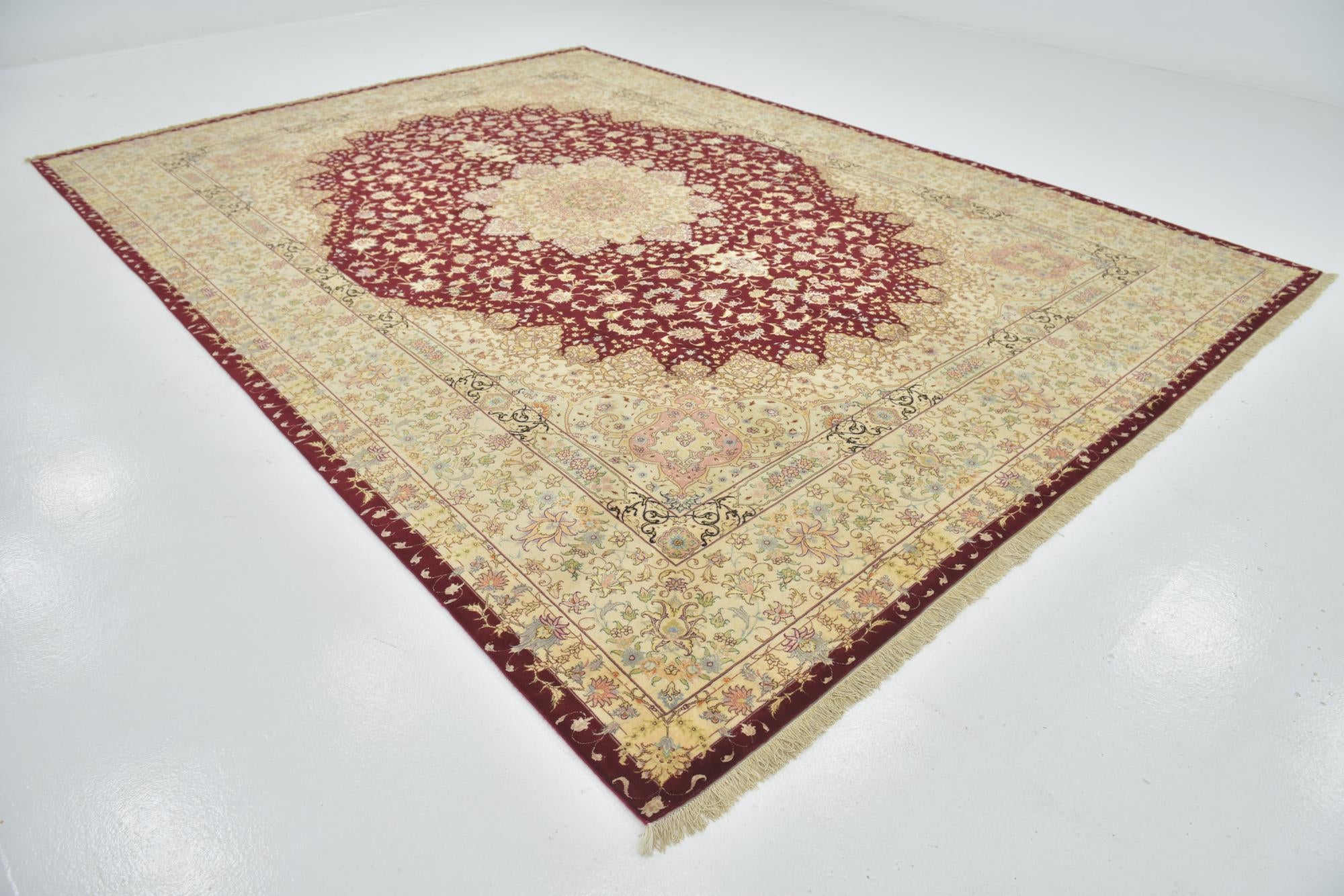 9' 9 x 13' 6 Hand Knotted Tabriz Persian Rug