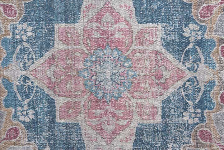 5' x 7' 5 Washable Timeless Rug