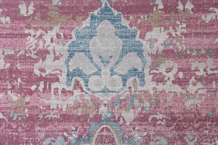 Detail image of 5' x 7' 5 Washable Timeless Rug
