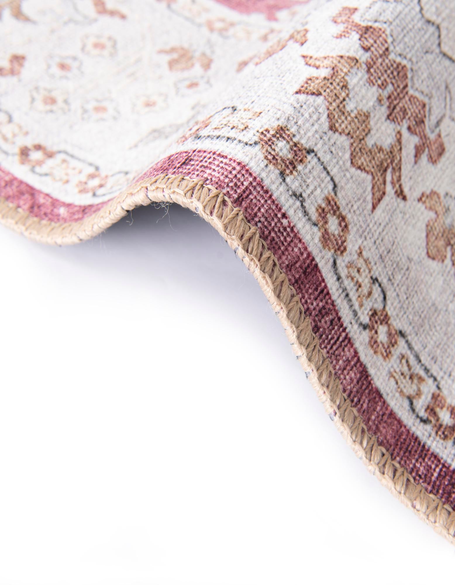 9' 5 x 13' 1 Washable Timeless Rug