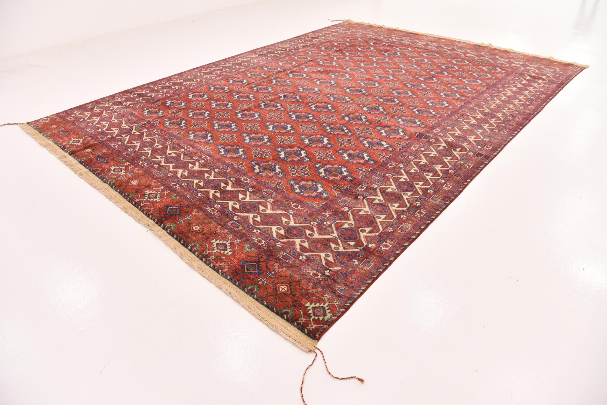 9' 10 x 13' 2 Hand Knotted Torkaman Wool Rug