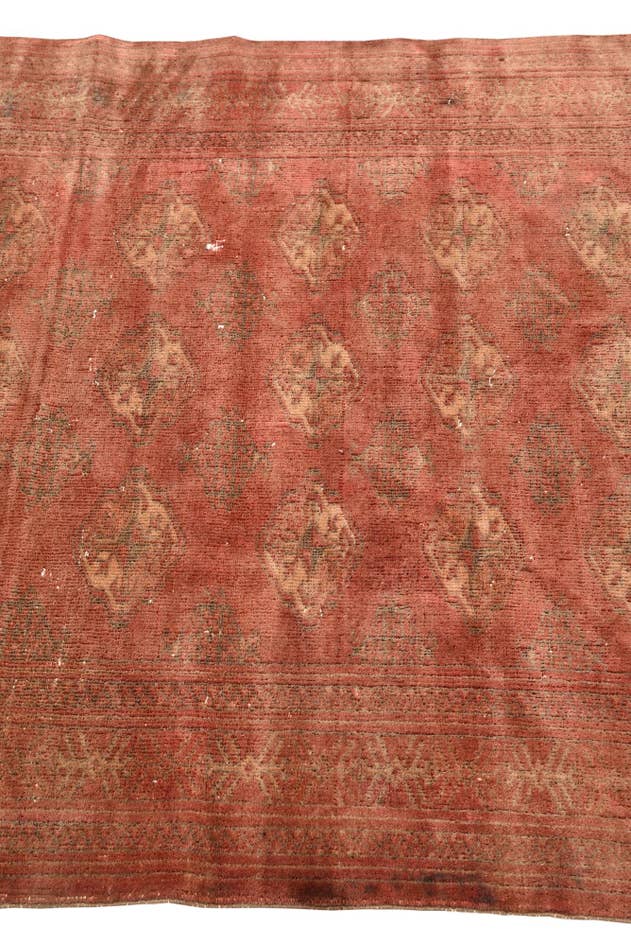 Detail image of 3' 5 x 4' 9 Hand Knotted Torkaman Persian Wool Rug