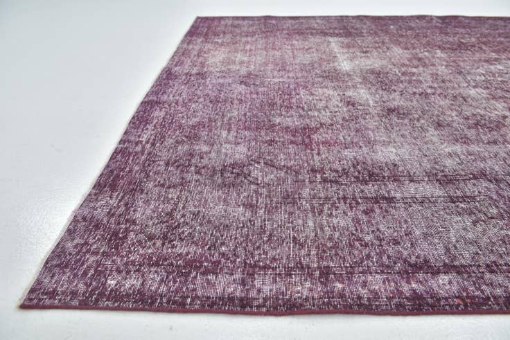 Detail image of 6' 6 x 9' 7 Hand Knotted Ultra Vintage Persian Wool Rug
