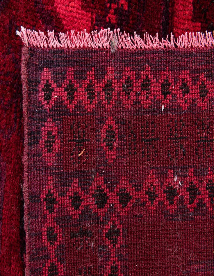 Detail image of 6' 3 x 9'  Hand Knotted Ultra Vintage Wool Rug