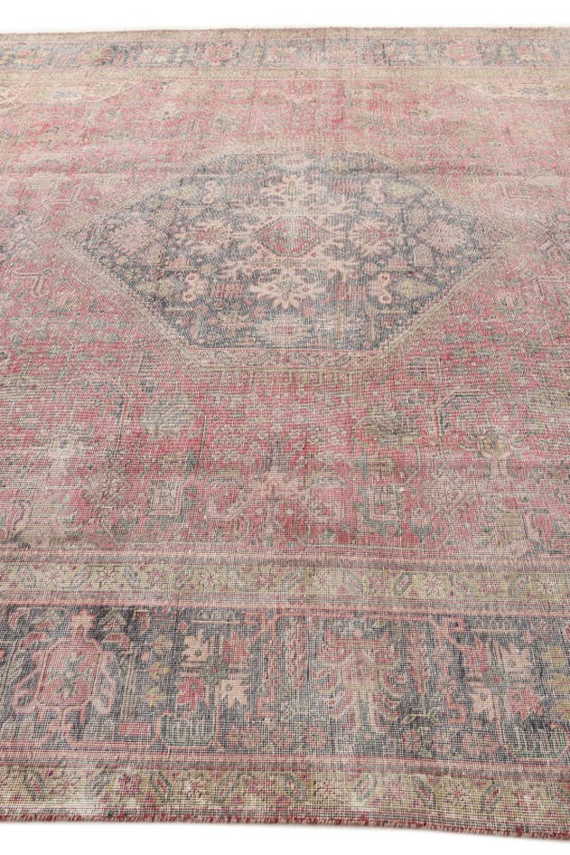 Detail image of 9' 10 x 12' 7 Hand Knotted Ultra Vintage Persian Wool Rug