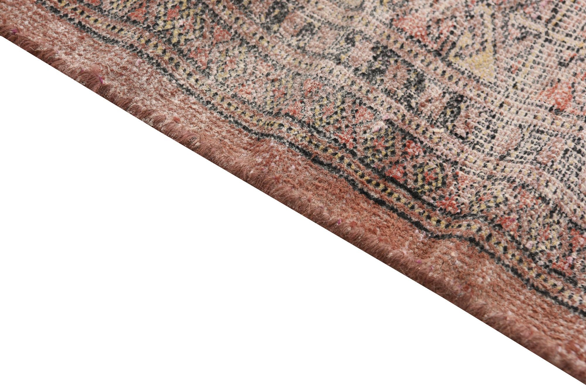 4' x 6' Hand Knotted Ultra Vintage Persian Wool Rug