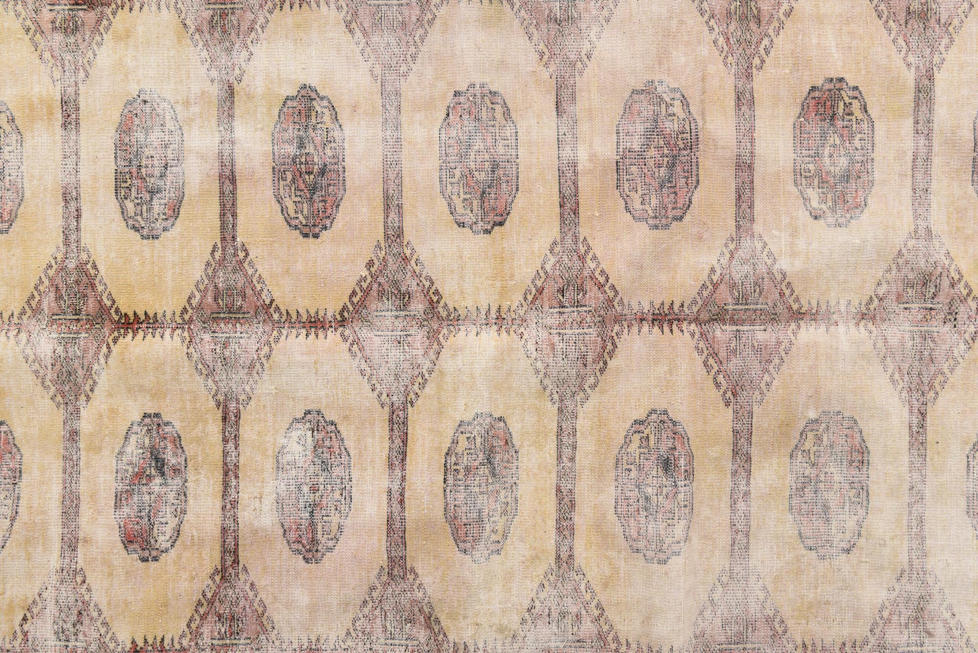 4' x 6' Hand Knotted Ultra Vintage Persian Wool Rug