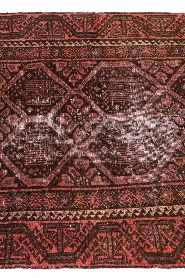 Detail image of 2' 10 x 4' 8 Hand Knotted Ultra Vintage Persian Wool Rug
