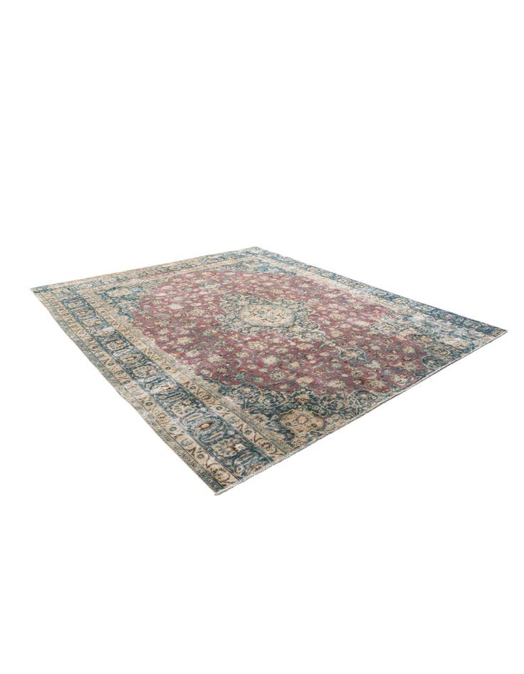Detail image of 9' 5 x 10' 10 Hand Knotted Ultra Vintage Persian Wool Rug