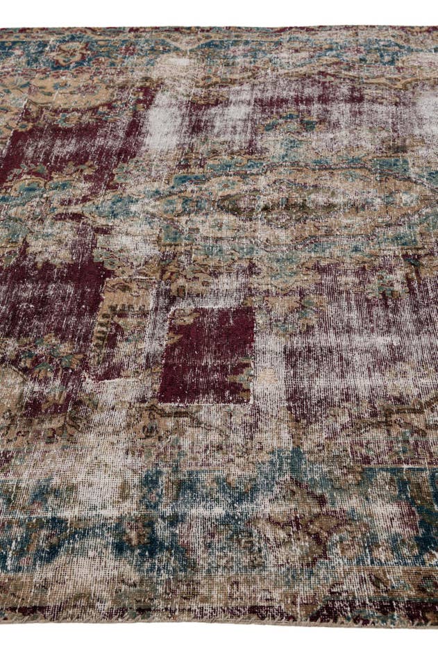 Detail image of 6' x 9' 3 Hand Knotted Ultra Vintage Persian Wool Rug