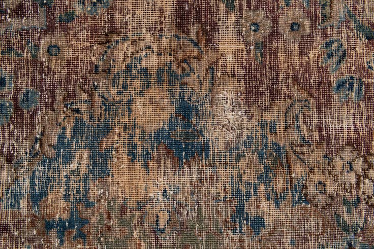 Detail image of 9' 7 x 12' 10 Hand Knotted Ultra Vintage Persian Wool Rug