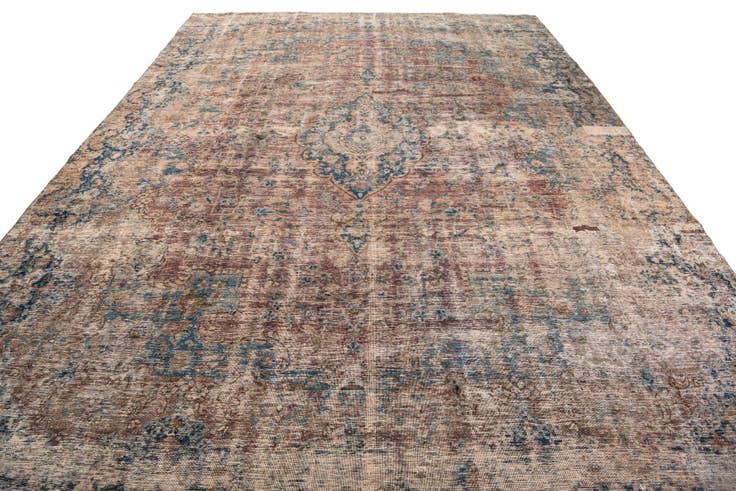 Detail image of 9' 7 x 12' 10 Hand Knotted Ultra Vintage Persian Wool Rug