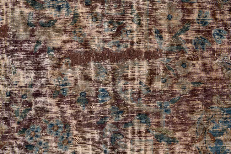 Detail image of 9' 7 x 12' 10 Hand Knotted Ultra Vintage Persian Wool Rug