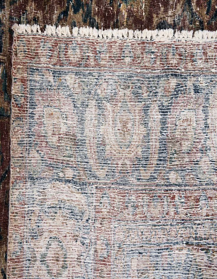 Detail image of 7' 7 x 10' 5  Hand Knotted Ultra Vintage Persian Wool Rug