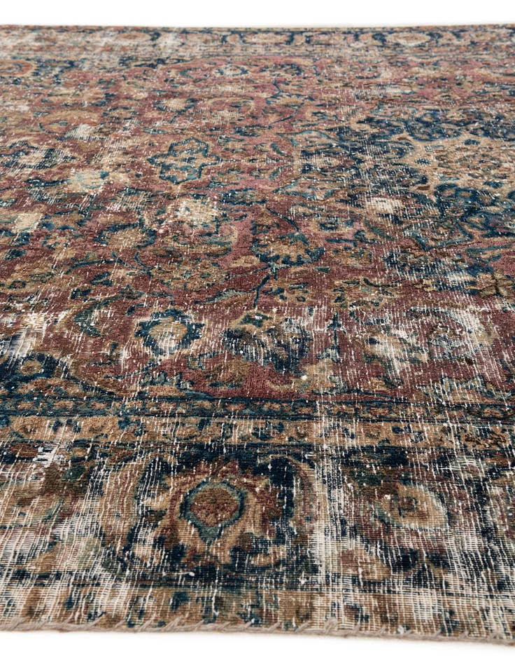 Detail image of 7' 7 x 10' 5  Hand Knotted Ultra Vintage Persian Wool Rug